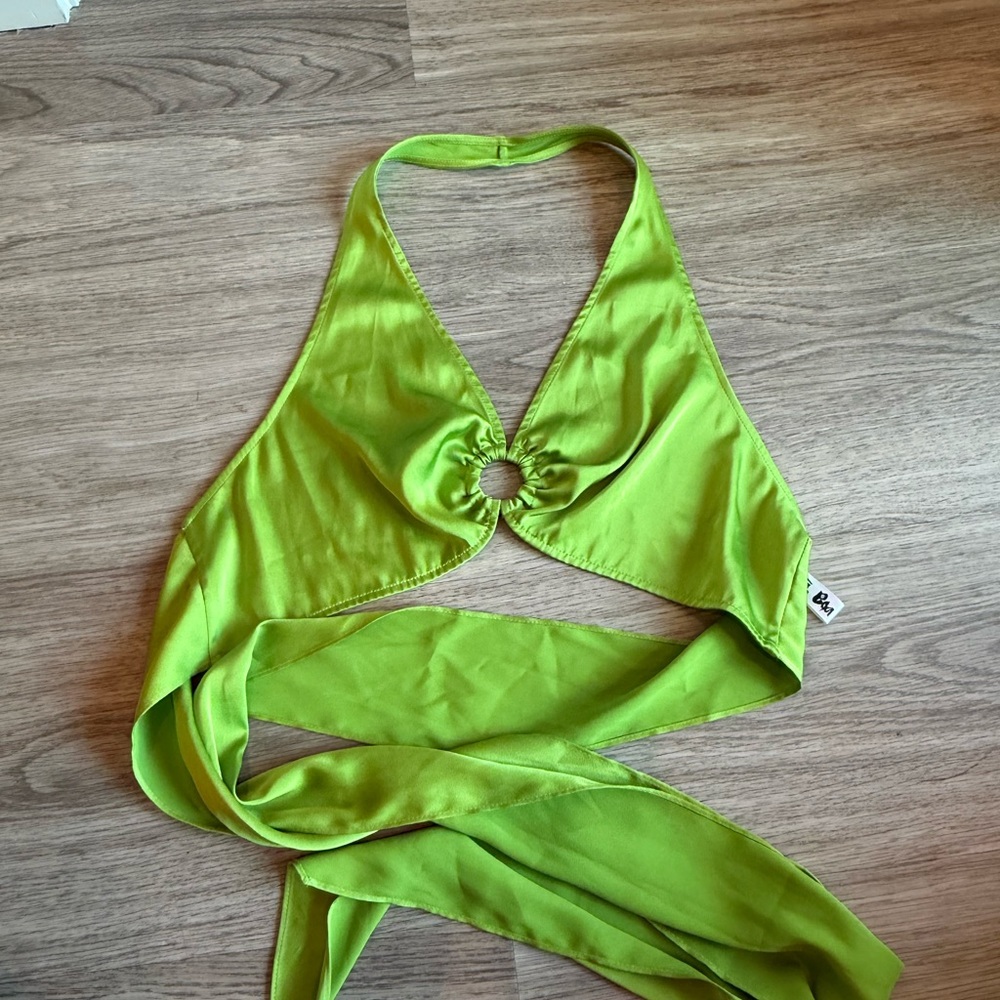 Rat and Boa Green Portia Cropped Wrap Top - Picture 2 of 4